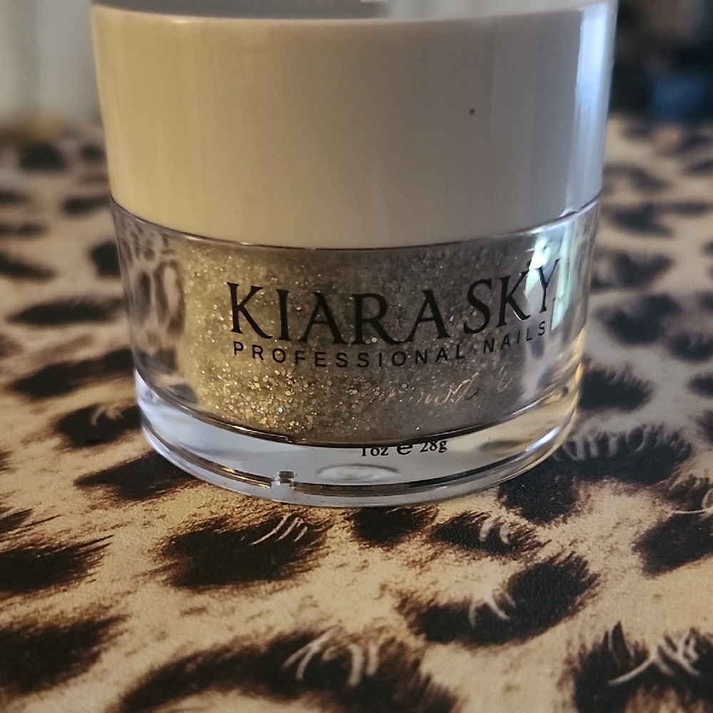 Kiara Sky Time For A Selfit Nail Powder